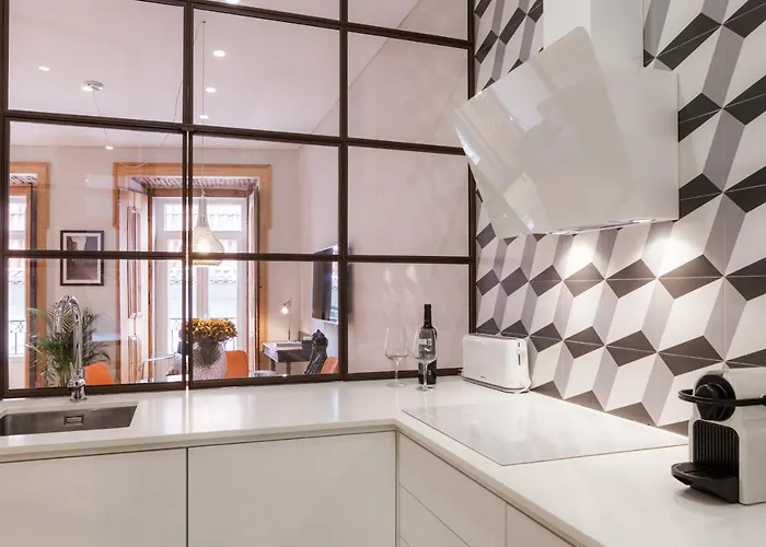 Charming Flat With Balconies Chiado District 2 Bedrooms & Ac 19th Century Building