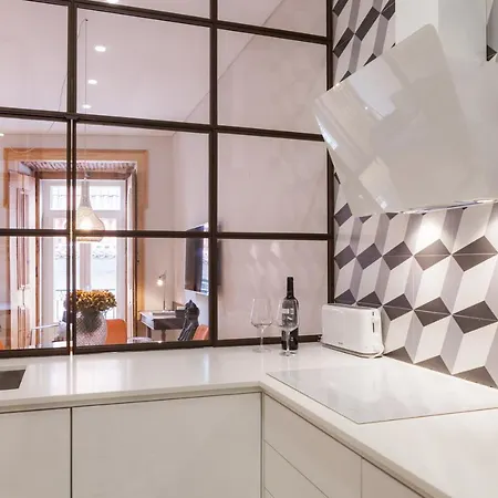 Charming Flat With Balconies Chiado District 2 Bedrooms & Ac 19th Century Building