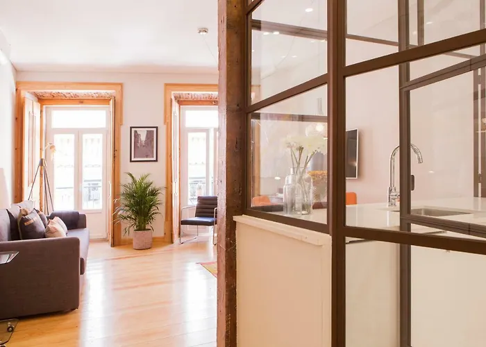 Charming Flat With Balconies Chiado District 2 Bedrooms & Ac 19th Century Building