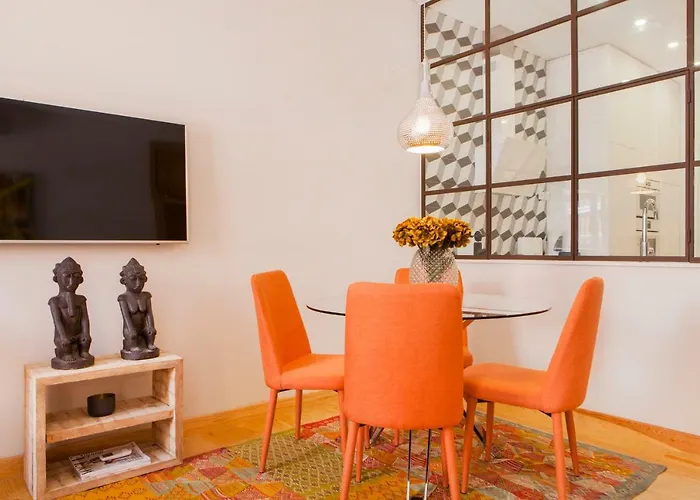 Charming Flat With Balconies Chiado District 2 Bedrooms & Ac 19th Century Building Lejlighed Lisboa