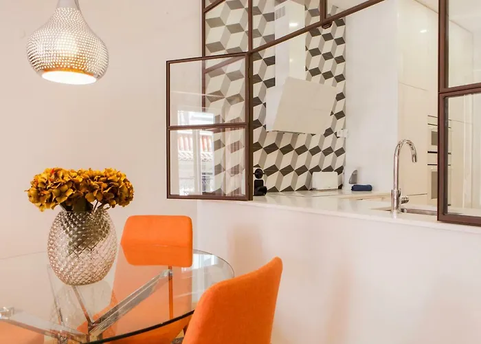 Charming Flat With Balconies Chiado District 2 Bedrooms & Ac 19th Century Building Lejlighed Lisboa