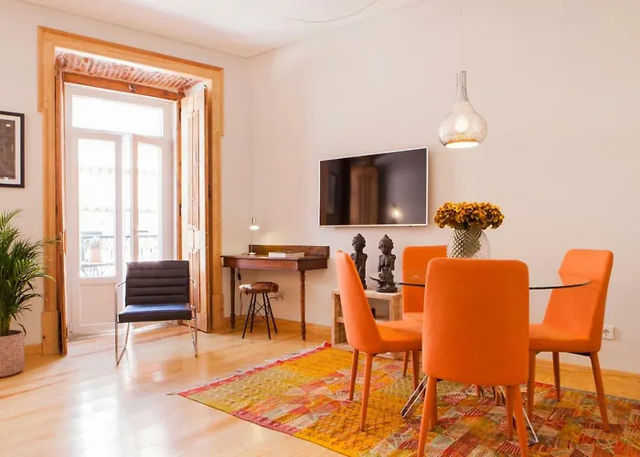 Lejlighed Charming Flat With Balconies Chiado District 2 Bedrooms & Ac 19th Century Building Lisboa