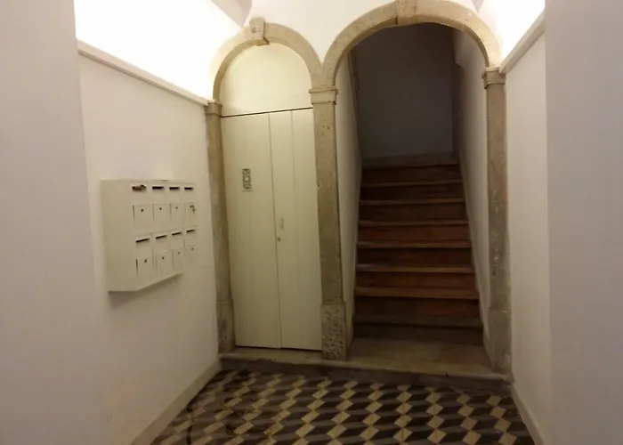 Charming Flat With Balconies Chiado District 2 Bedrooms & Ac 19th Century Building Apartment Lissabon