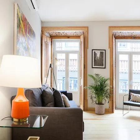 Apartment Charming Flat With Balconies Chiado District 2 Bedrooms & Ac 19th Century Building *