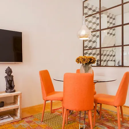 Charming Flat With Balconies Chiado District 2 Bedrooms & Ac 19th Century Building 公寓 Lisboa
